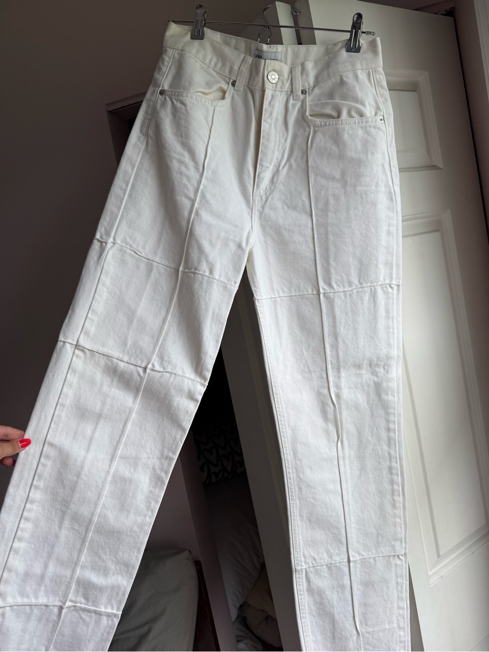 Zara White Straight Leg Jeans